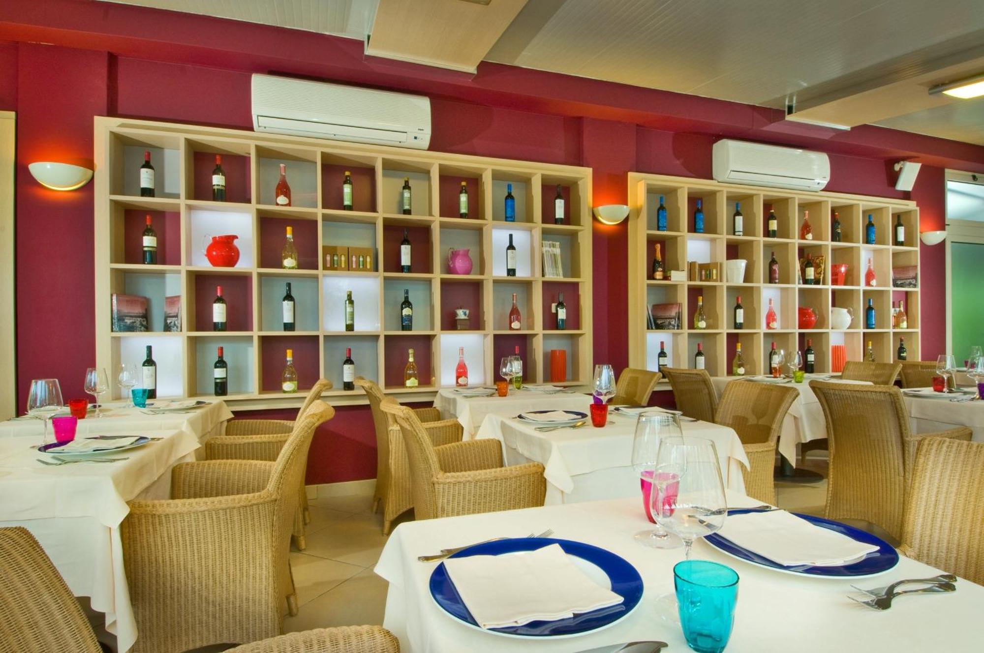 Hotel Galvani Торри-дель-Бенако Экстерьер фото