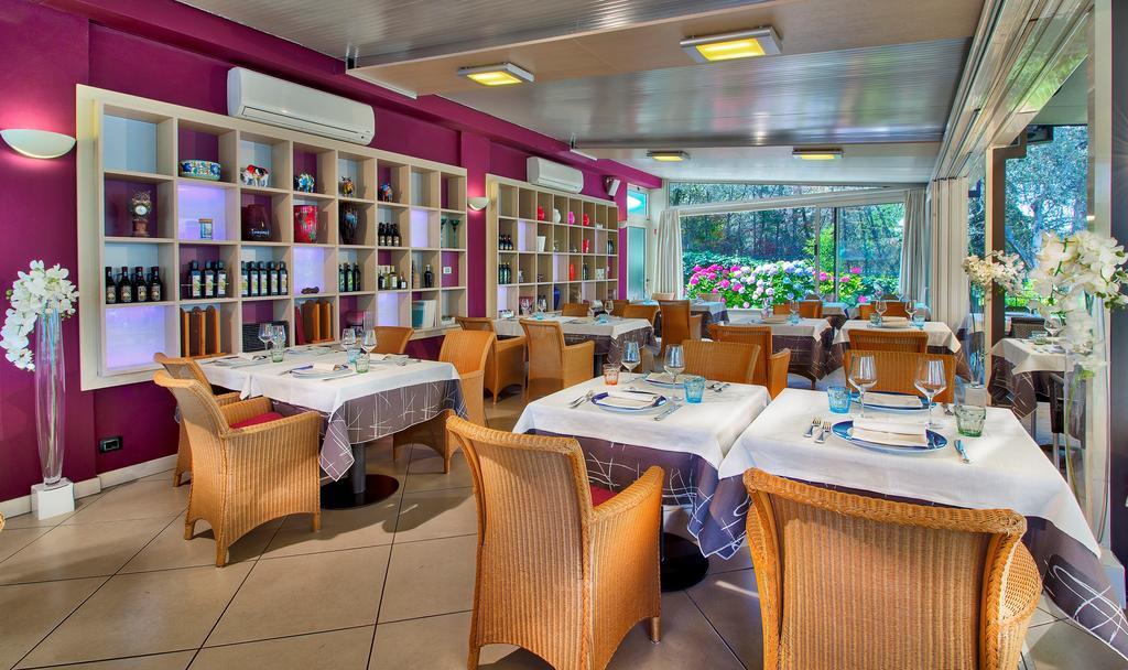 Hotel Galvani Торри-дель-Бенако Экстерьер фото